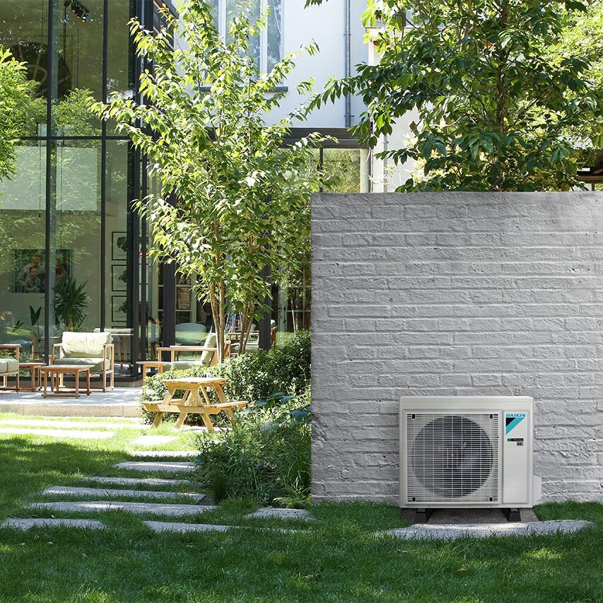 RXM-R9_001.tiff-cq5dam.web.1280.1280